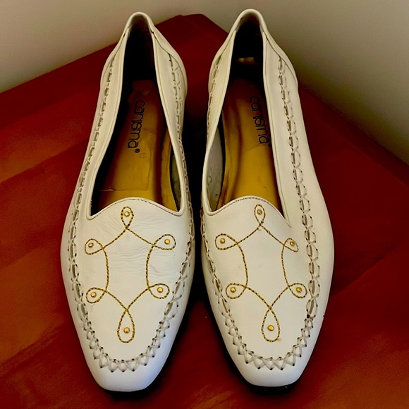 White with Gold Detail Leather Flats - Picture 1 of 2